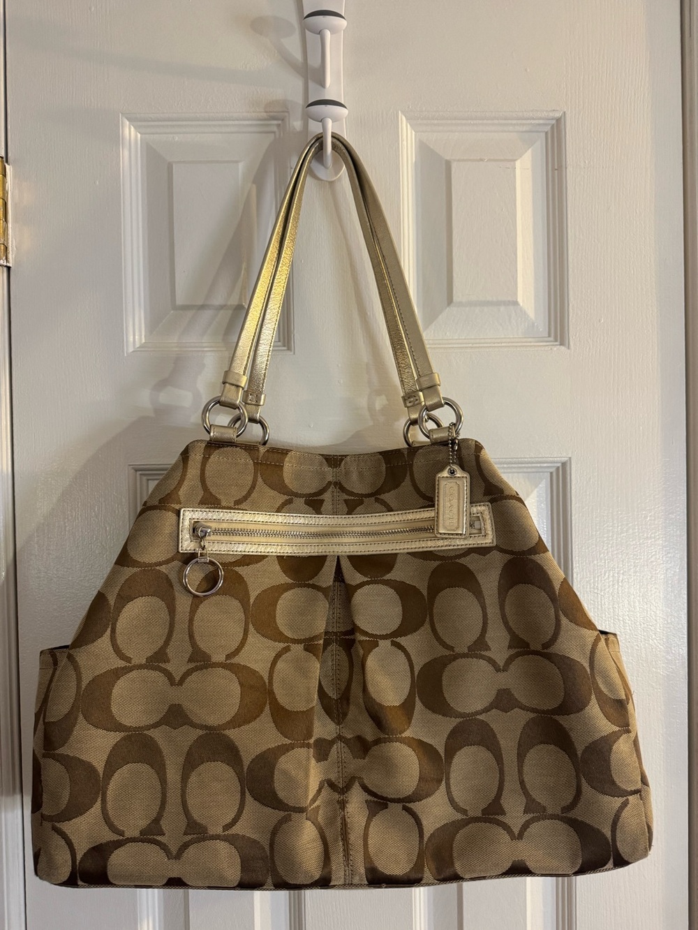 Coach Gabby Signature C Canvas XL Carryall Shopping Tote Bag w Metallic Handles